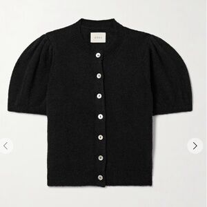 Doen short sleeve cashmere sweater